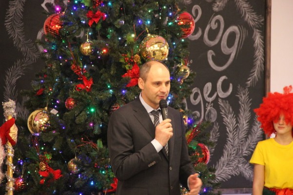 Денис Паслер поздравил оренбуржцев с новым годом