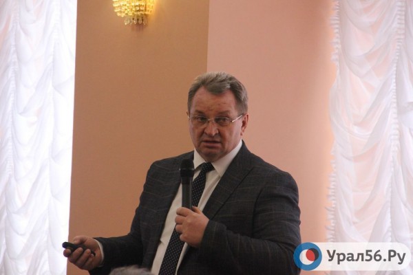 
Профессор ОГУ: &ndash; Брутто-контракт это единственное, что позволит выжить пассажирскому транспорту в Оренбурге        