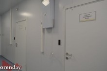 По новой инфекционке главврач будет рассекать на электросамокате По новой инфекционке главврач будет рассекать на электросамокате