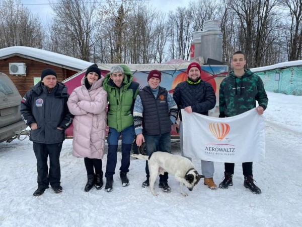На пути к мировому рекорду: в Оренбуржье взлетел воздушный шар со спортсменами