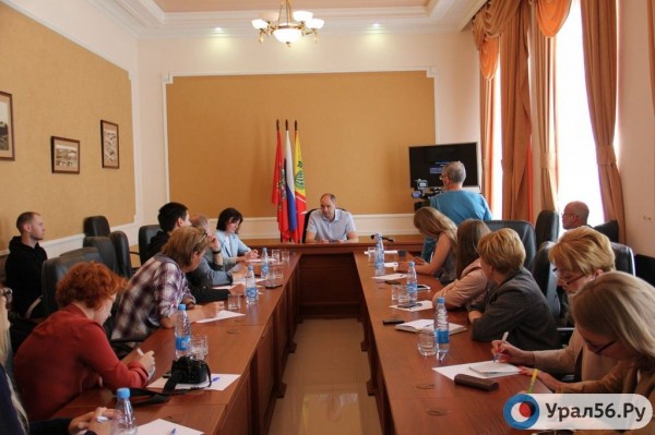 
Большое интервью с авторами Telegram-канала Uralnews: &ndash; Мы зеркало, в котором отражается окружающая реальность, действующие лица и их поступки        