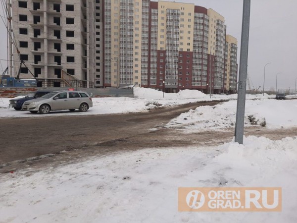 Власти Оренбурга вводят жителей в заблуждение информацией об открытии дублера улицы Чкалова Власти Оренбурга вводят жителей в заблуждение информацией об открытии дублера улицы Чкалова