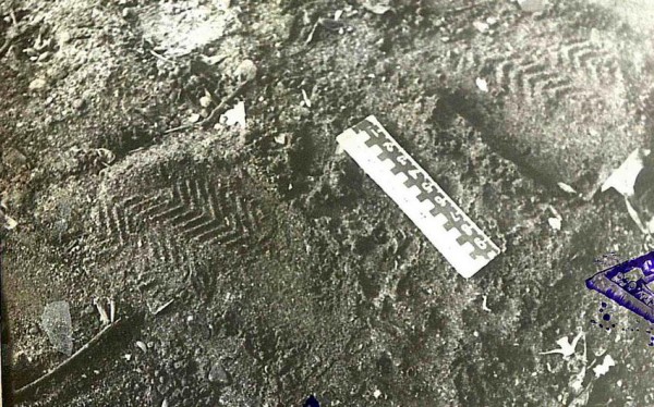 В Оренбурге полицейские более 30 лет не могли найти убийцу местного жителя, тело которого обнаружили в канализационном люке (18+)