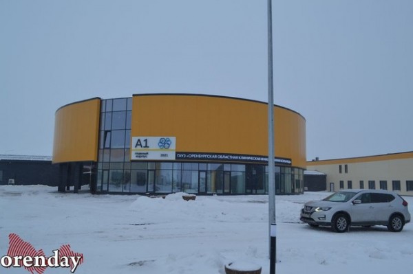 По новой инфекционке главврач будет рассекать на электросамокате По новой инфекционке главврач будет рассекать на электросамокате