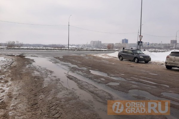 Власти Оренбурга вводят жителей в заблуждение информацией об открытии дублера улицы Чкалова Власти Оренбурга вводят жителей в заблуждение информацией об открытии дублера улицы Чкалова