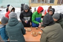 Ребятня&nbsp;из оренбургского социально-реабилитационного центра &laquo;Гармония&raquo; ярко отметила Масленицу