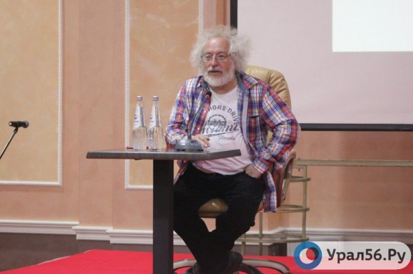 
Радио &laquo;Эхо Москвы&raquo; отключено от эфира        