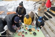 Ребятня&nbsp;из оренбургского социально-реабилитационного центра &laquo;Гармония&raquo; ярко отметила Масленицу