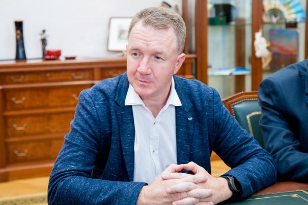 Андрей Гольм рассказал о работе &laquo;Оренбургских минералов&raquo; в условиях санкций