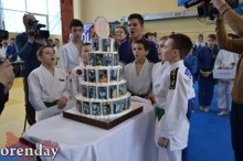 Центр дзюдо в Оренбурге отметил 10-летие большим турниром и тортом