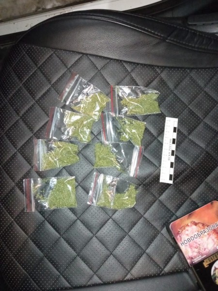 Житель Оренбурга хранил наркотики в своем автомобиле