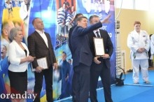 Центр дзюдо в Оренбурге отметил 10-летие большим турниром и тортом