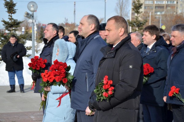 В Оренбурге почтили память Героя России Александра Прохоренко