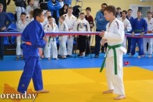 Центр дзюдо в Оренбурге отметил 10-летие большим турниром и тортом