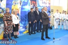 Центр дзюдо в Оренбурге отметил 10-летие большим турниром и тортом