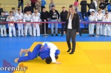 Центр дзюдо в Оренбурге отметил 10-летие большим турниром и тортом