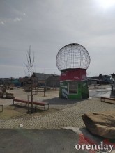 Министр архитектуры Наталья Ибрагимова приехала посмотреть, как перезимовал «арбундинг» Министр архитектуры Наталья Ибрагимова приехала посмотреть, как перезимовал «арбундинг»