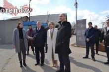 В Соль-Илецке перед приездом Дениса Паслера вычищали центр города и мыли асфальт