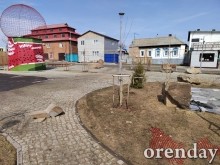 Министр архитектуры Наталья Ибрагимова приехала посмотреть, как перезимовал «арбундинг» Министр архитектуры Наталья Ибрагимова приехала посмотреть, как перезимовал «арбундинг»