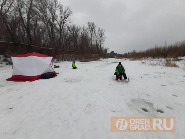 Оренбургских рыбаков отправляют на берег