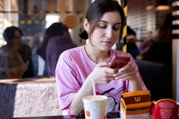 Рано прощаться с «Биг Маком»: почему «Макдоналдс» в Оренбурге все еще работает Рано прощаться с «Биг Маком»: почему «Макдоналдс» в Оренбурге все еще работает