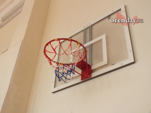 В Оренбурге пожизненно дисквалифицировали баскетболиста после избиения судьи В Оренбурге пожизненно дисквалифицировали баскетболиста после избиения судьи