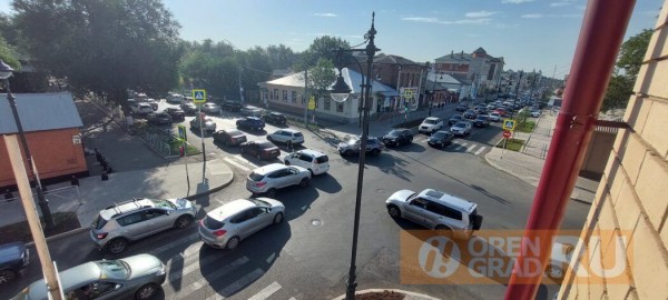 Оренбуржцам рассказали, какие улицы перекроют в этом году из-за ремонта дорог