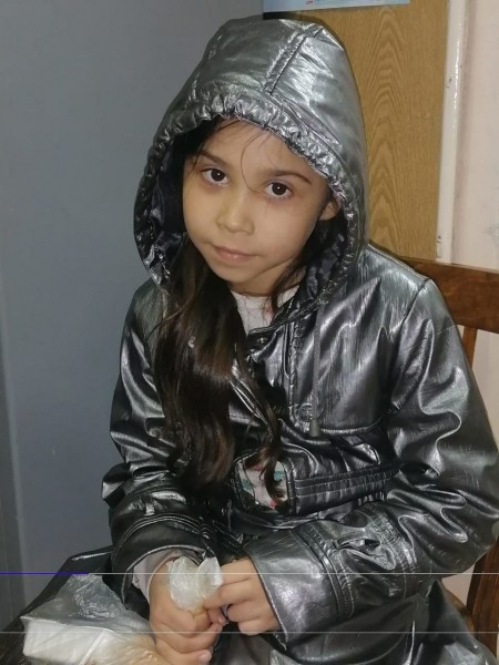 В Оренбурге ищут родителей девочки