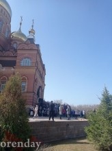 В храмах Оренбуржья освятили ветви вербы