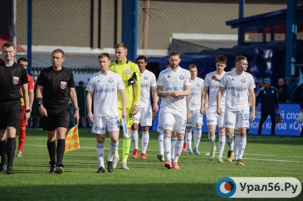 
Первый против последнего. Сегодня ФК &laquo;Оренбург&raquo; в гостях сыграет с ФК &laquo;Текстильщик&raquo; (Иваново)        