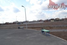 В Соль-Илецке перед приездом Дениса Паслера вычищали центр города и мыли асфальт