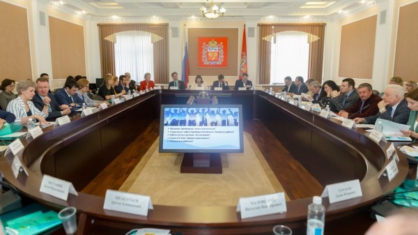 Оксана Набатчикова: В молодёжной политике нужно создавать понятные и устойчивые траектории успеха