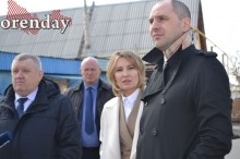 В Соль-Илецке перед приездом Дениса Паслера вычищали центр города и мыли асфальт