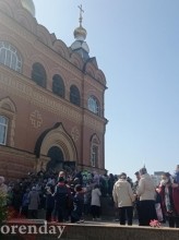 В храмах Оренбуржья освятили ветви вербы