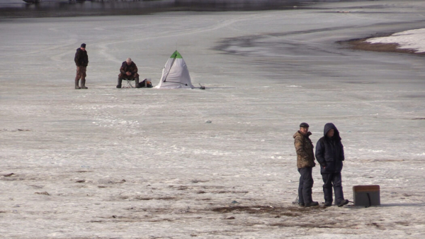 Оренбургских рыбаков отправляют на берег