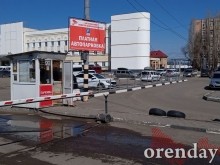В Оренбурге чиновникам и надзорным органам плевать на состояние привокзальной площади