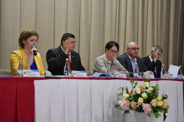 Создание территории успеха для каждого ребенка &ndash; главная задача работников системы образования Оренбурга